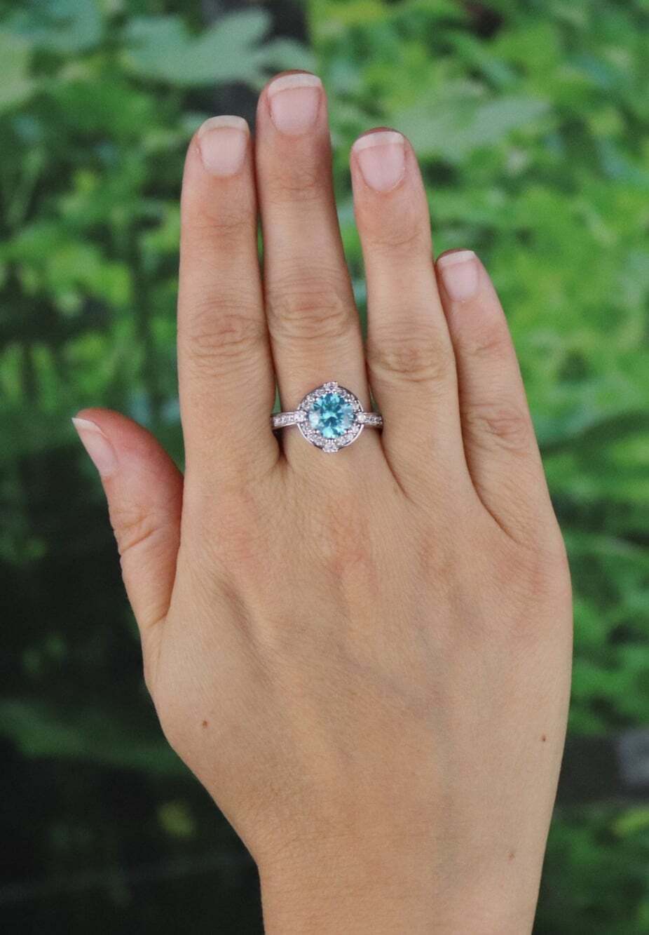 Sterling Silver Sparkly Blue & White Cubic Zirconia CZ Ring Size 10 1/4 - Picture 2 of 7